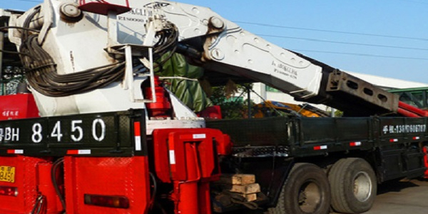 上海設備裝卸搬運公司哪家好？